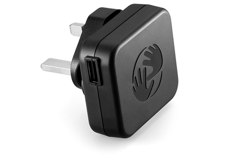 TomTom 9UUC.011.00 AC Adapter - For GPS Navigator - United Kingdom - 220 V AC Input - 5 V DC Output