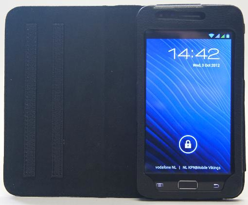 Icarus Wave Carrying Case Smartphone - Black - Faux Leather Body