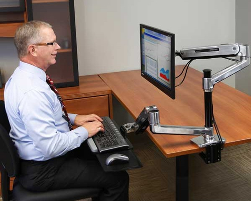 Ergotron LX Series LX HD Sit-Stand. Maximum weight capacity: 13.6 kg, Maximum screen size: 116.8 cm (46"). Height adjustme