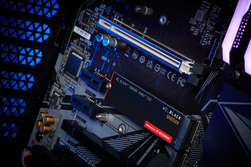 Unità stato solido WD Black SN850X WDS200T2X0E-00BCA0 - M.2 2280 Interno - 2 TB - PCI Express NVMe (PCI Express NVMe x4) -