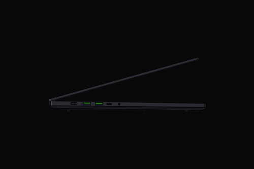 Razer Blade 16 2026 - RTX 5090 Ultra 9 386H 32 GB 9600 MHZ