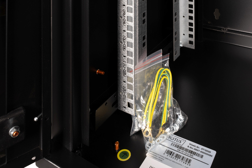DIGITUS Professional 12U Wandmontierbar Rackschrank für LAN-Schalter, Patchfeld - 482,60 mm Rack-Breite - Schwarz - Stahl,