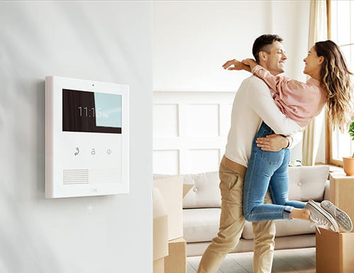 2N Clip. Display diagonal: 10.9 cm (4.3"), Display technology: LCD, Display resolution: 480 x 272 pixels. Speaker power: 2