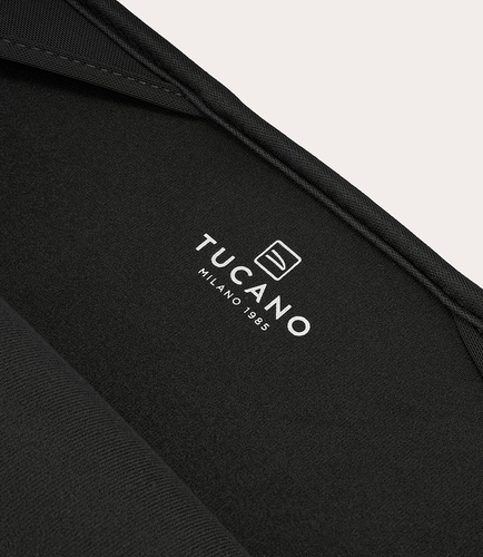 Tucano Colore Carrying Case (Sleeve) for 33 cm (13") to 35.6 cm (14") Notebook - Fuschia - Anti-slip, Scratch Resistant, S