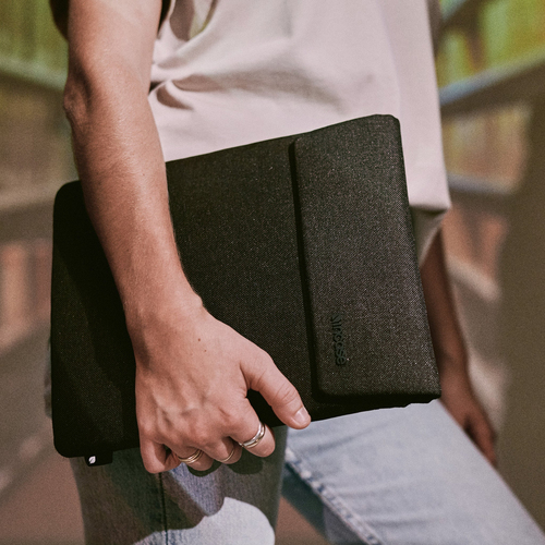 Incase Crosstown Tasche (Sleeve) für 27,9 cm (11 Zoll) Tablet - Schwarz - Wasserdicht