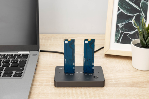 Digitus NVMe cloning station USB3.1 Gen2 Type-C NVMe M.2 SSD enclosure. Storage media type: SSD, Storage drive interface: 