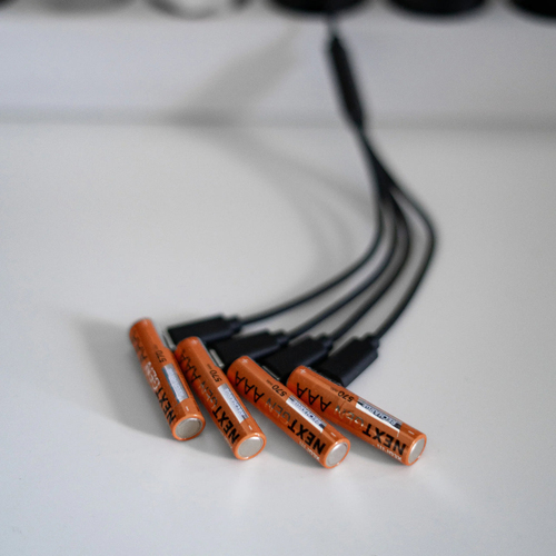 Xtorm XNG3AB4. Battery type: Rechargeable battery, Battery size(s): AAA, Battery voltage: 3.7 V