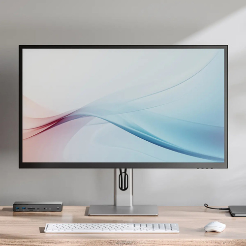 Alogic Clarity Max 32C4KPD 32 Zoll Klasse 4K UHD LED-Monitor - 16:9 Format - Silber, Schwarz - 81,3 cm (32 Zoll) Viewable 