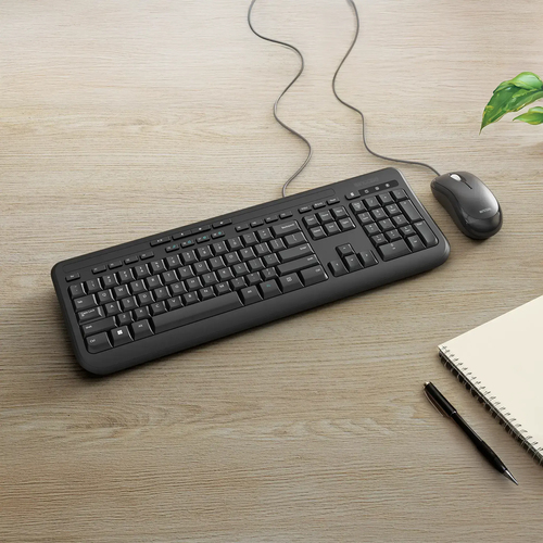 Incase Designed by Microsoft Wireless Tastatur- und Mausset 600. Tastatur Formfaktor: Volle Gr�ße (100%). Tastatur-Stil: G