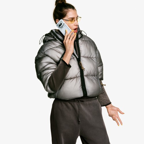 Nothing 4a. Display diagonal: 17.2 cm (6.78"), Display resolution: 1224 x 2720 pixels. Processor family: Snapdragon, Proce