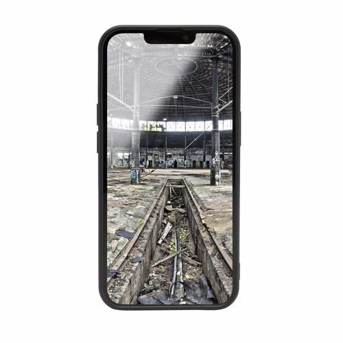 Menatwork Pankow Soft. Etui-Typ: Cover, Markenkompatibilität: Apple, Kompatibilität: iPhone 13 Pro, Maximale Bildschirmgrö