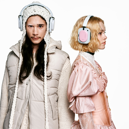 Nothing Headphone (a). Product type: Headset. Connectivity technology: Wired & Wireless, Bluetooth. Recommended usage: Mus